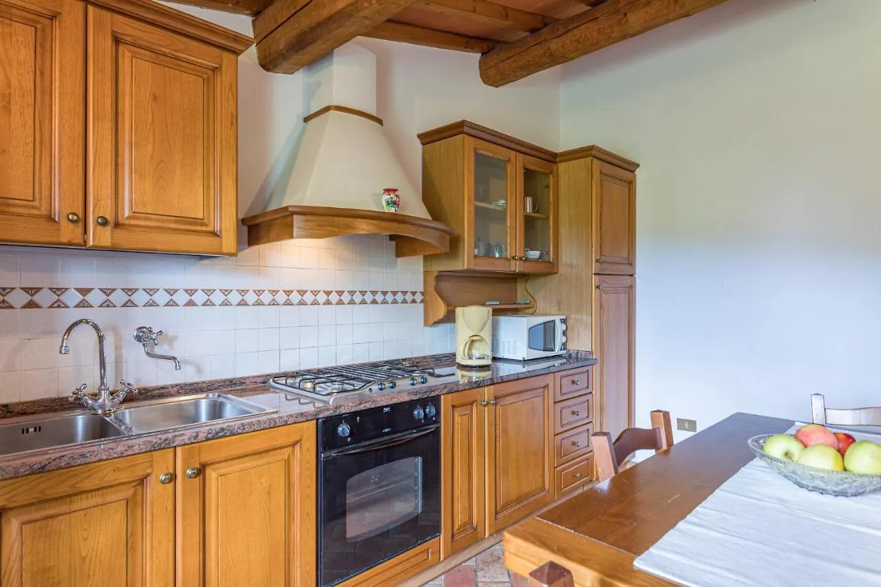 Alloggio per agriturismo Agriturismo Casa al Bosco Volterra Italia